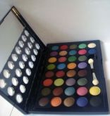 Sombras 3D Ruby Rose 36 cores.+ BRINDE